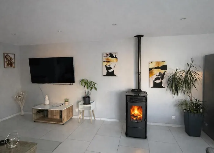 Maison Avec Piscine Holiday home *